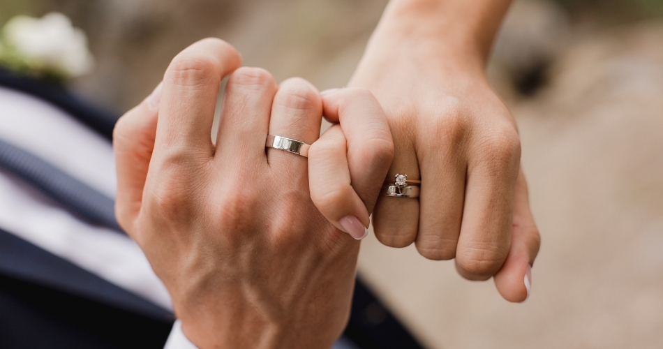 Image 1: F. Hinds Ltd