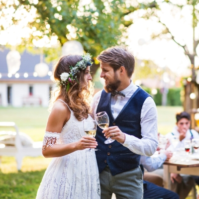 2025 wedding wine trends unveiled by Laithwaites