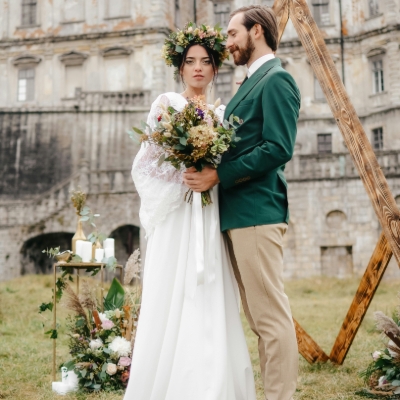 Wedding News: Bring your traditional wedding venue to life with styling ideas and expert tips