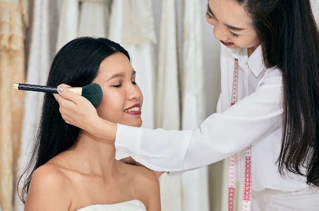 How to find the right make-up for your skin tone: Image 1