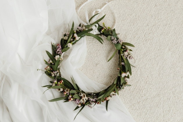 Wedding flowers accessories
