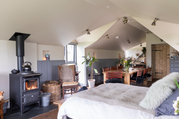 inside image of cosy loft 