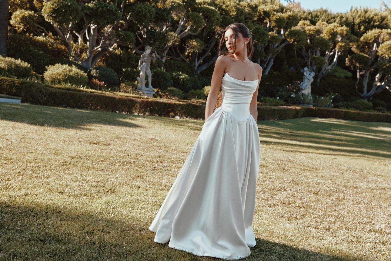 ivory satin basque waist corset bridal gown