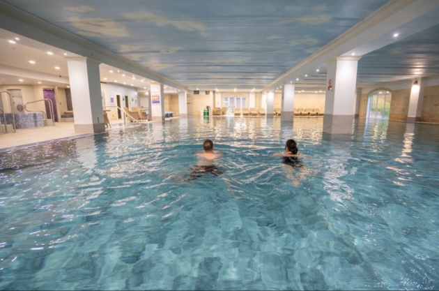 Holmer Park Health Club & Spa pool