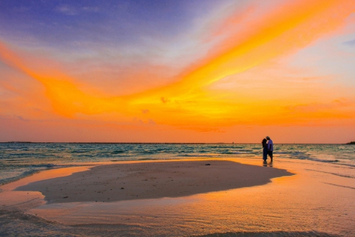 GoCruise & Travel with Kieran and Lyndsay